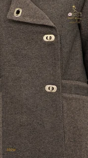 نمای جزئیات ست کت و شلوار فوتر قهوه‌ای تیره تریسین | Blazer and Trousers Set