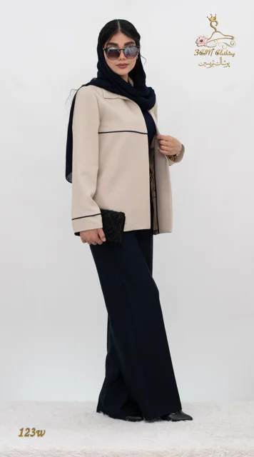 نمای بغل راست ست کت و شلوار لینن ایرانی طوسی تریسین | Blazer and Trousers Set