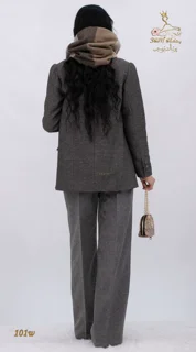 نمای پشت ست کت و شلوار فوتر خاکستری تریسین | Blazer and Trousers Set