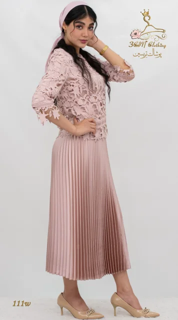 نمای بغل راست پیراهن مجلسی ساتن LX مشکی تریسین | Trisin Evening Dress Black LX Satin