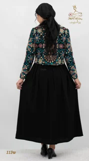 نمای پشت ست شومیز سارافون کرپ مازراتی کج‌راه مشکی زغالی تریسین | Blouse and pinafore dress set