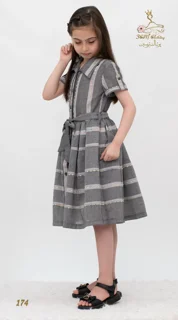 نمای بغل چپ پیراهن روزمره لینن کره‌ای خاکستری آهنی تریسین | Casual Dress