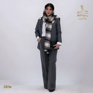 نمای جلو ست کت و شلوار فوتر خاکستری تریسین | Blazer and Trousers Set