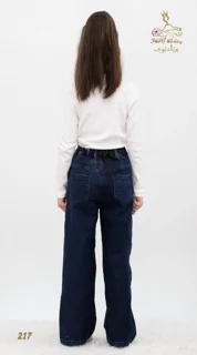 نمای پشت شلوار جین لینن کره‌ای مشکی آبی تریسین | Jeans