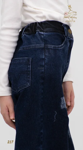 نمای جزئیات شلوار جین لینن کره‌ای مشکی آبی تریسین | Jeans