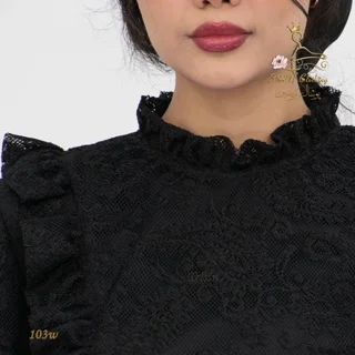 نمای جلو یقه شومیز دانتل مشکی تریسین | Trisin Shirt Blouse Black Lace