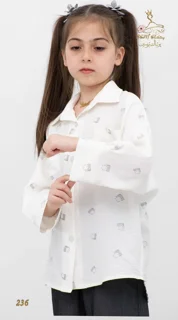 نمای آستین شومیز کرپ مازراتی کج‌راه سفید شیری تریسین | Shirt Blouse
